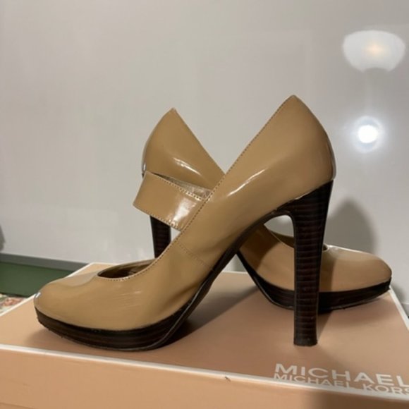 MICHAEL Michael Kors Davenport Mary Janes, Patent Leather, Size 8 - Picture 5 of 16